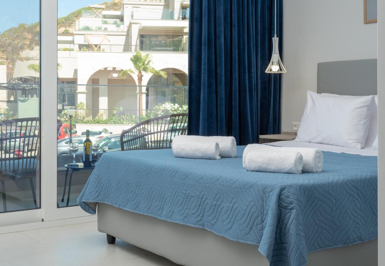 Mk Summer Breeze Luxury Apartments Agia Pelagia Dış mekan fotoğraf