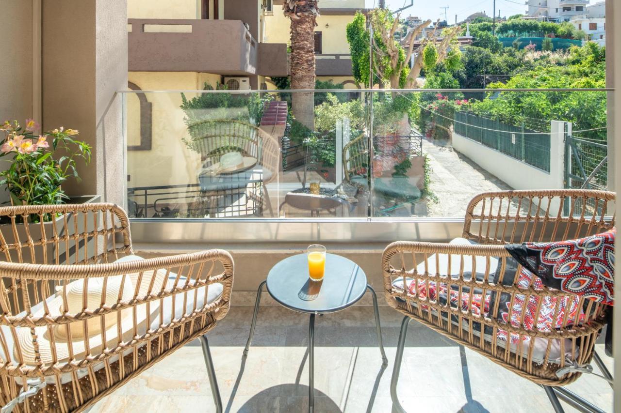 Mk Summer Breeze Luxury Apartments Agia Pelagia Dış mekan fotoğraf
